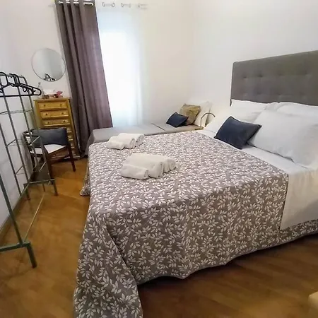 Semesterbostad Oro Blu *