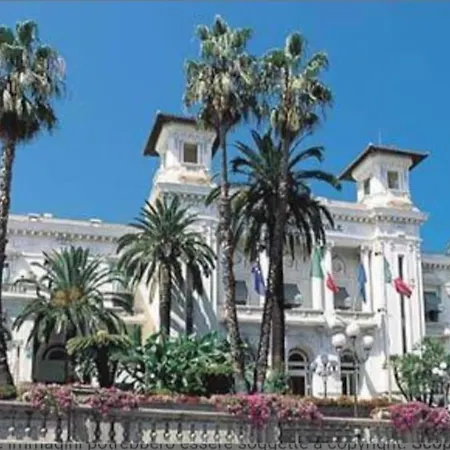 Oro Blu سانريمو