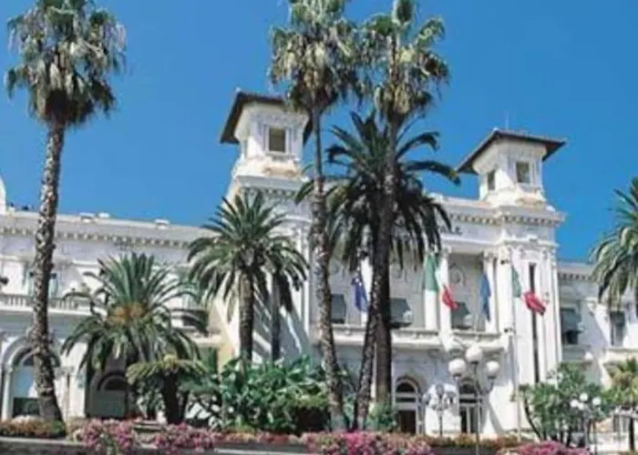 Oro Blu سانريمو